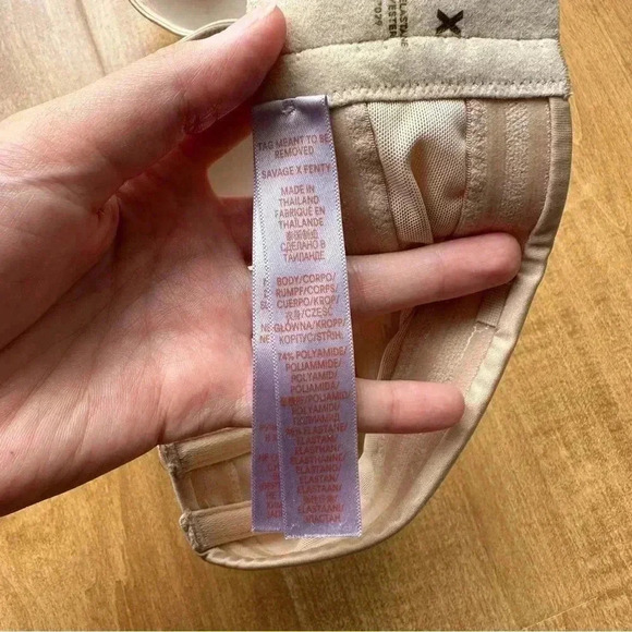 Savage x Fenty Core Microfiber Strapless Bra, Honey Nude, Size 38B - Picture 15 of 16